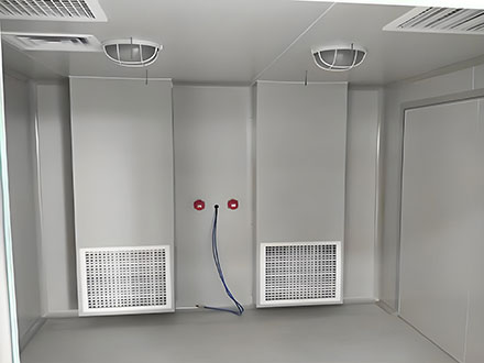 阿壩地區(qū)大型步入式老化房,