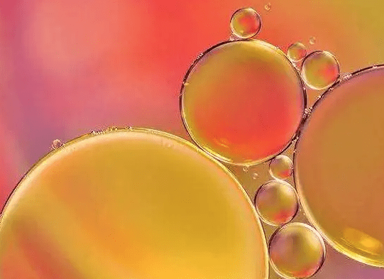 (圖:除草劑泡沫)